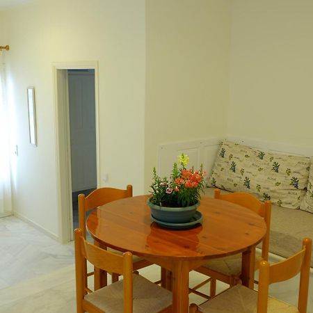 Dialinas Apartments Istron Cameră foto